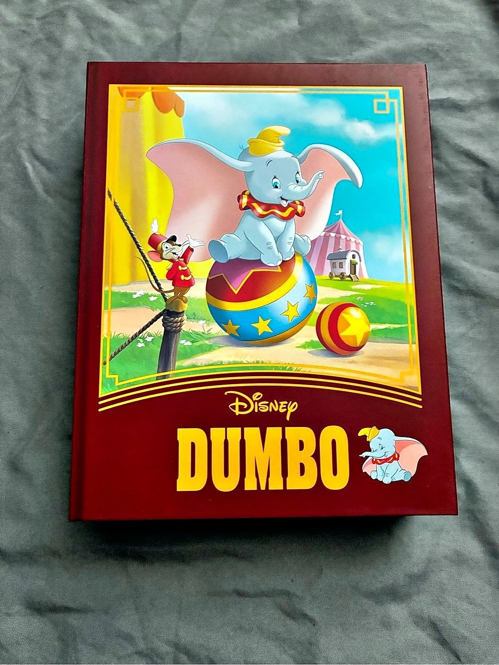 Disney Classics Storybook Puzzle Set 500-Piece Puzzle Set